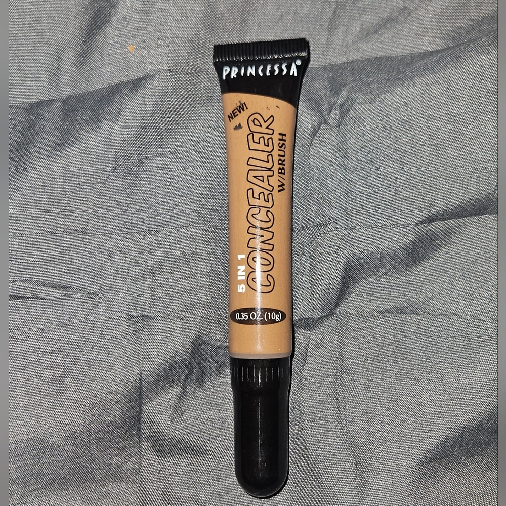 Prince 5-in-1 Concealer with Brush - 07 Medium Brown 0.35oz BNIB